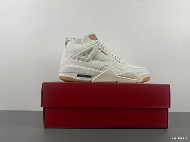 549 x 4 AO2571-100 Air UrbanStyle Levi's 'White' Jordan 0915